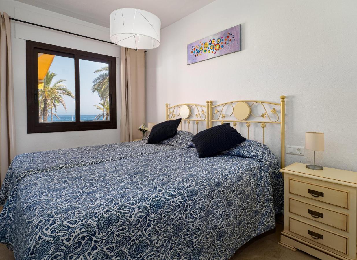 Frontline Beach Apartment Marina Real 5009 Manilva Exterior photo